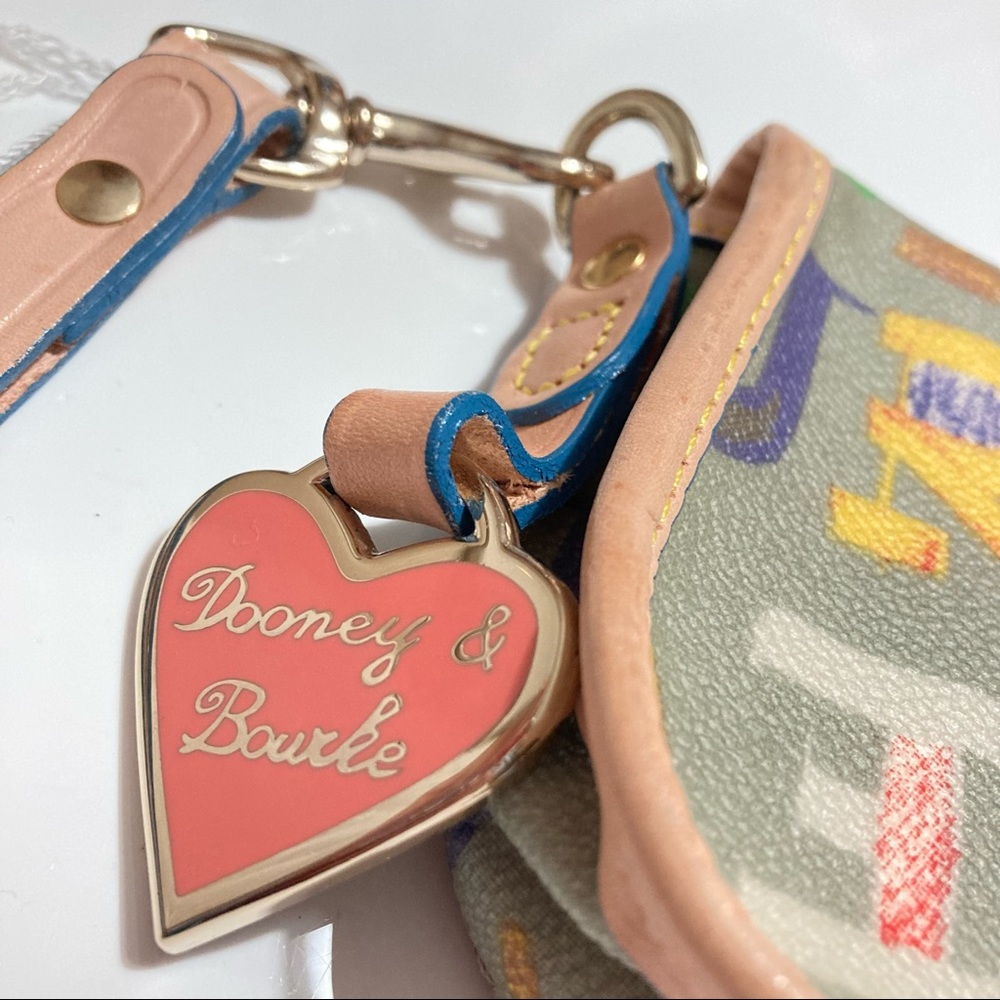 Vintage Dooney & Bourke Doodle Light gray Flap Wristlet